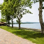 Lako * Capodimonte