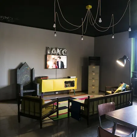 Lako Hostel *