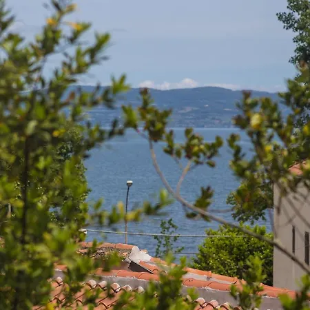 Lako Hostel