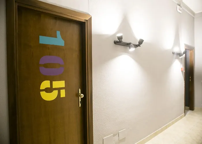 Lako Хостел Каподимонте